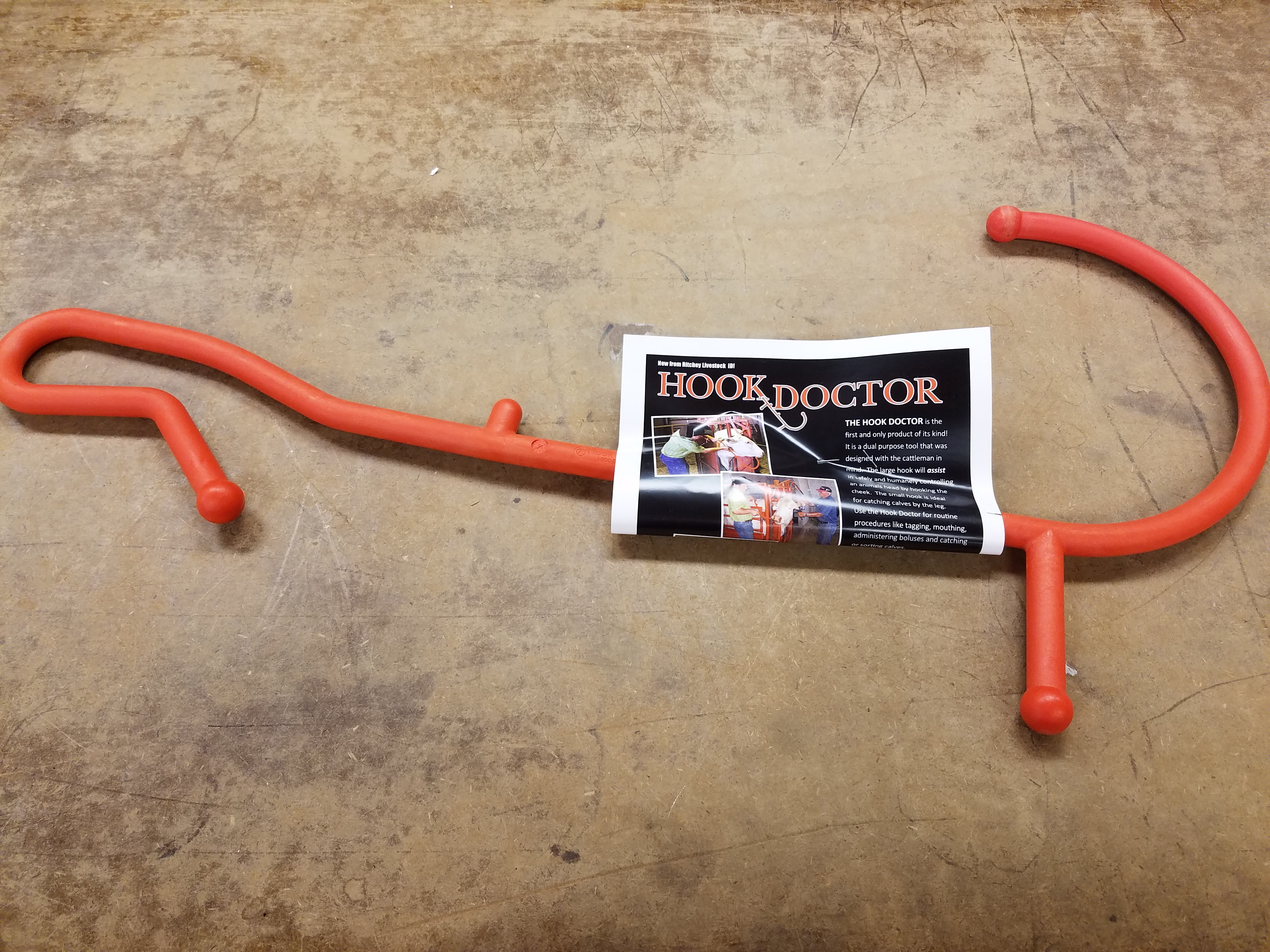 Hook Doctor Calf Catcher Dual Tool Eartag Mouth Treat Cattle Control